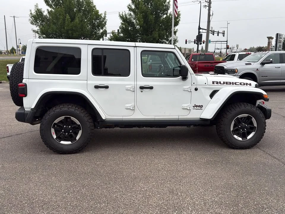 2020 Jeep JL Wrangler - Image 6 of 17