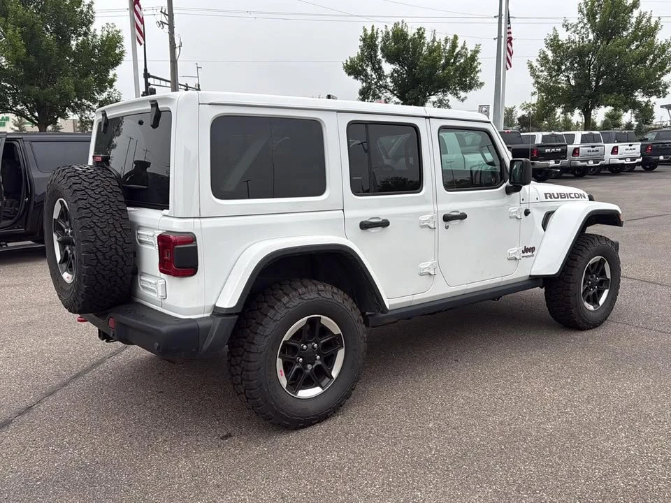 2020 Jeep JL Wrangler - Image 5 of 17