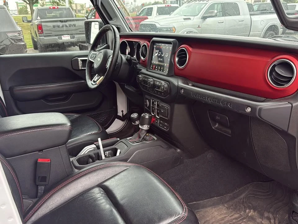 2020 Jeep JL Wrangler - Image 13 of 17