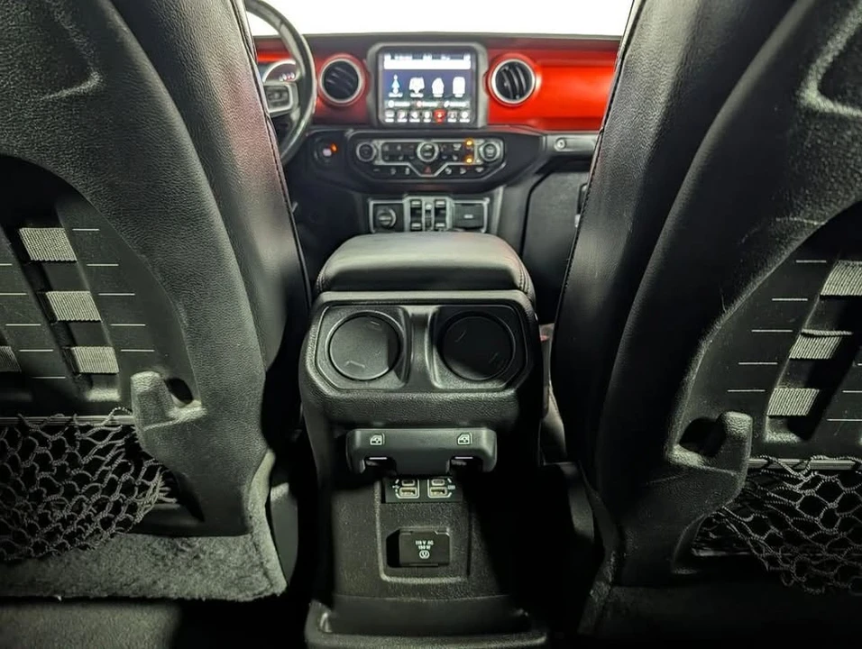 2020 Jeep JL Wrangler - Image 14 of 20