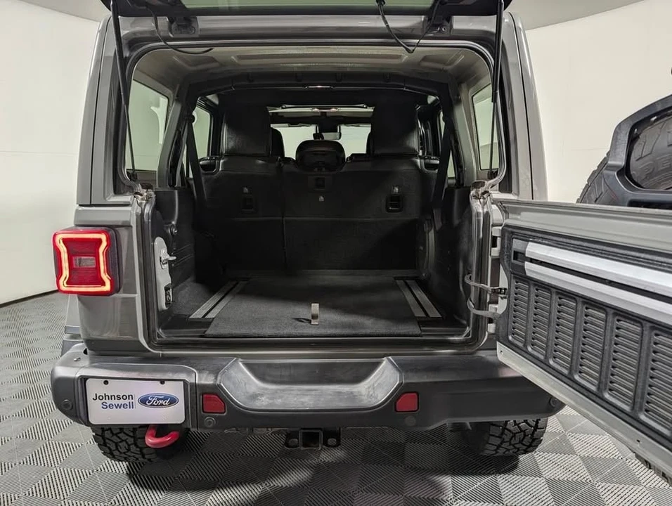 2020 Jeep JL Wrangler - Image 7 of 20