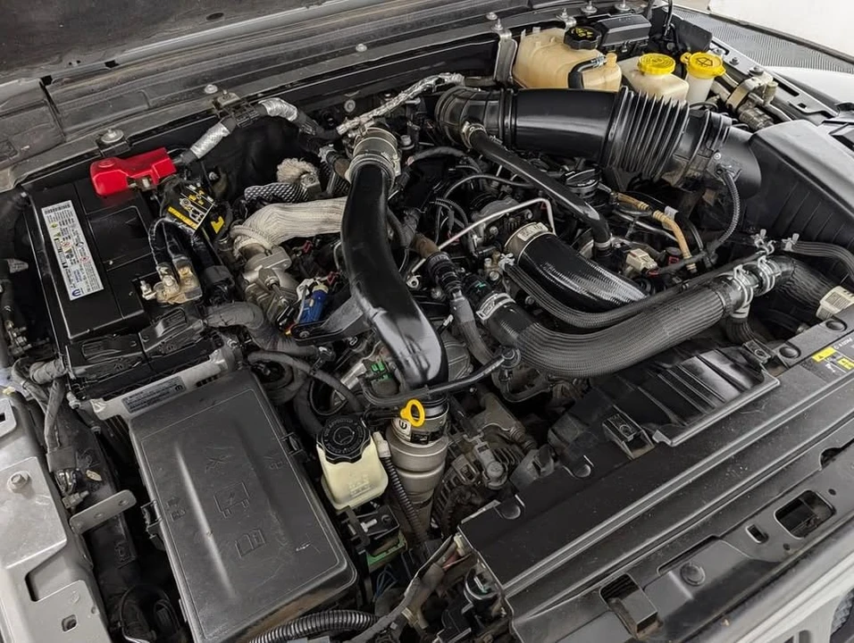 2020 Jeep JL Wrangler - Image 8 of 20