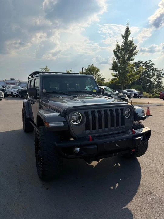 2020 Jeep JL Wrangler - Image 2 of 17