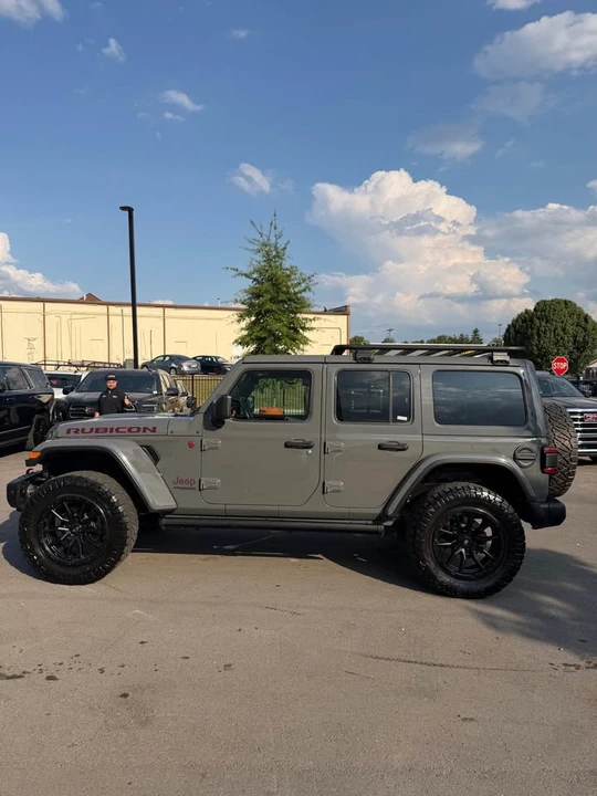 2020 Jeep JL Wrangler - Image 5 of 17