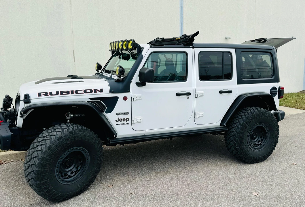 2020 Jeep JL Wrangler - Image 7 of 30