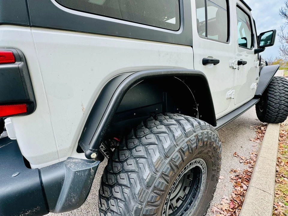 2020 Jeep JL Wrangler - Image 25 of 30