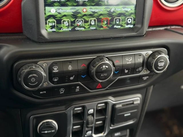 2020 Jeep JL Wrangler - Image 26 of 31