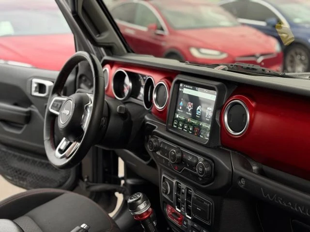 2020 Jeep JL Wrangler - Image 19 of 31