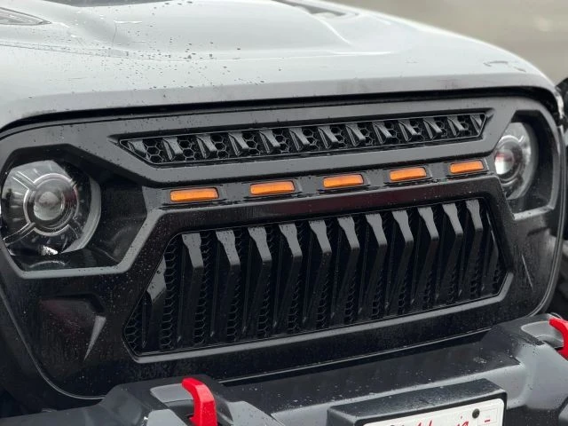 2020 Jeep JL Wrangler - Image 4 of 31