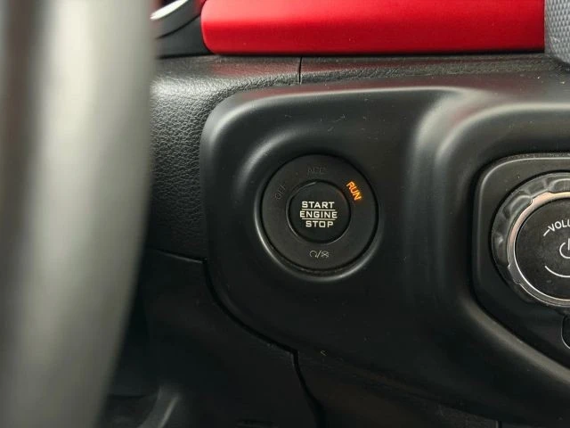 2020 Jeep JL Wrangler - Image 27 of 31