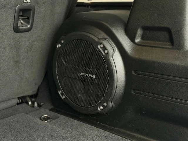 2020 Jeep JL Wrangler - Image 12 of 31