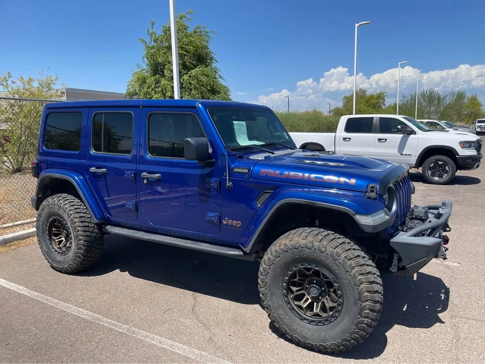 2020 Jeep JL Wrangler - Image 4 of 4