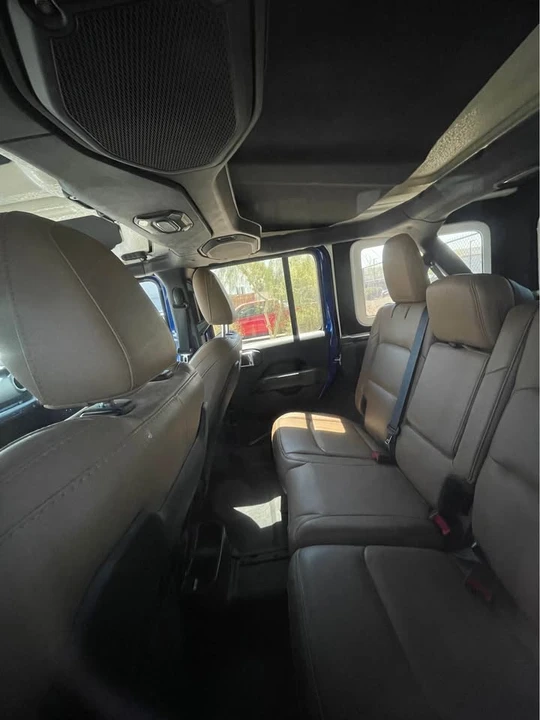 2020 Jeep JL Wrangler - Image 3 of 4