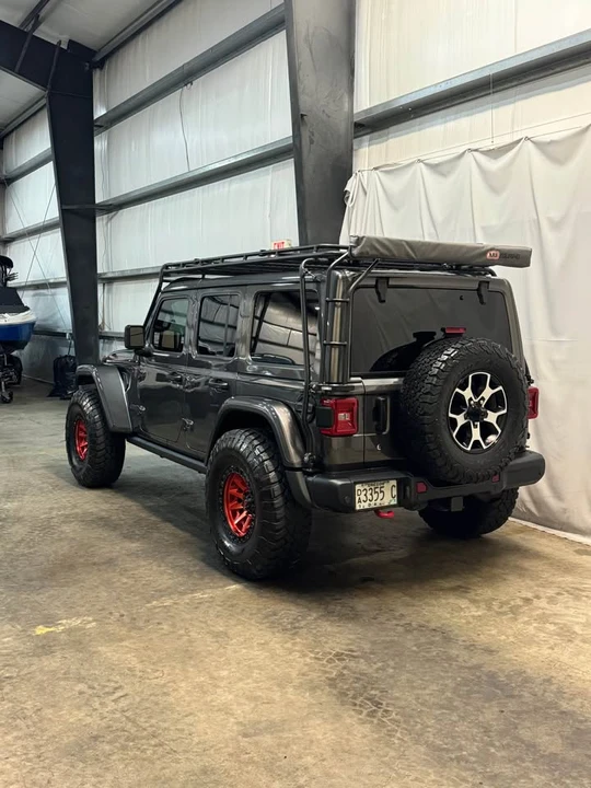 2020 Jeep JL Wrangler - Image 3 of 20