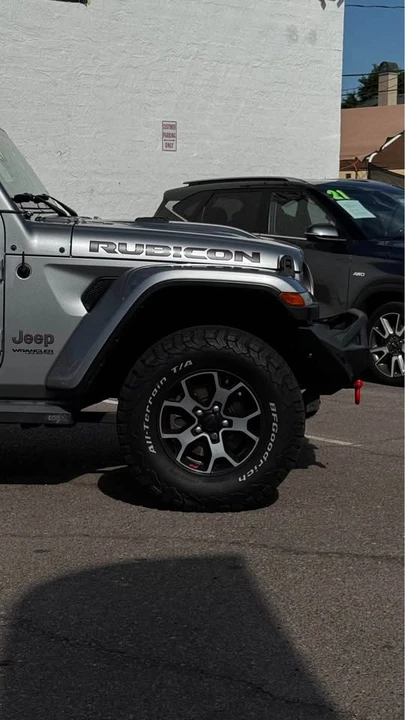 2020 Jeep JL Wrangler - Image 5 of 12