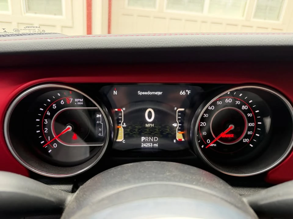 2020 Jeep JL Wrangler - Image 18 of 20