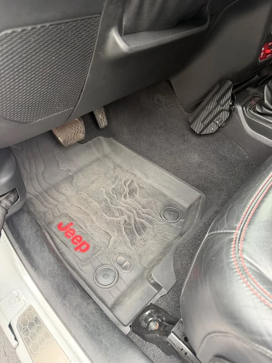 2020 Jeep JL Wrangler - Image 11 of 20
