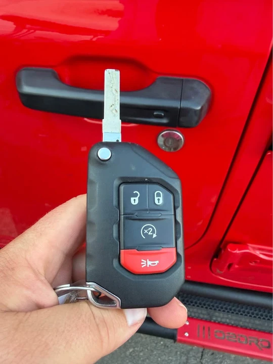 2020 Jeep JL Wrangler - Image 15 of 15