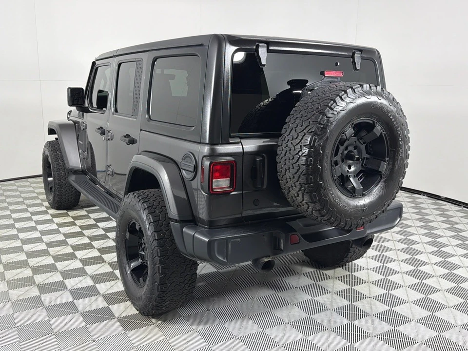 2020 Jeep JL Wrangler - Image 6 of 27