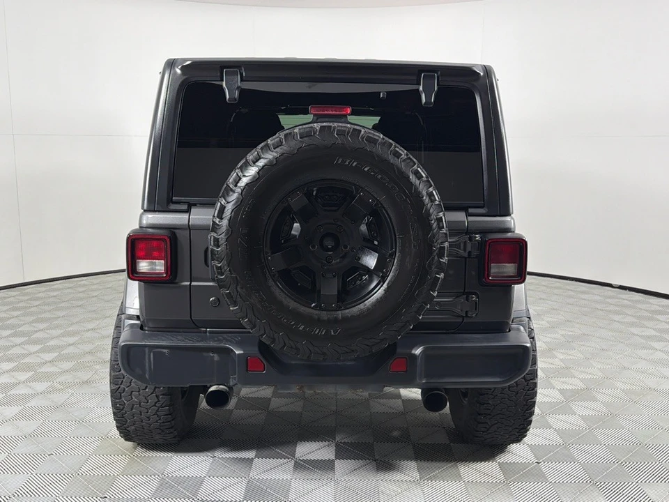 2020 Jeep JL Wrangler - Image 5 of 27