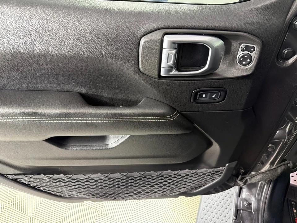 2020 Jeep JL Wrangler - Image 10 of 27