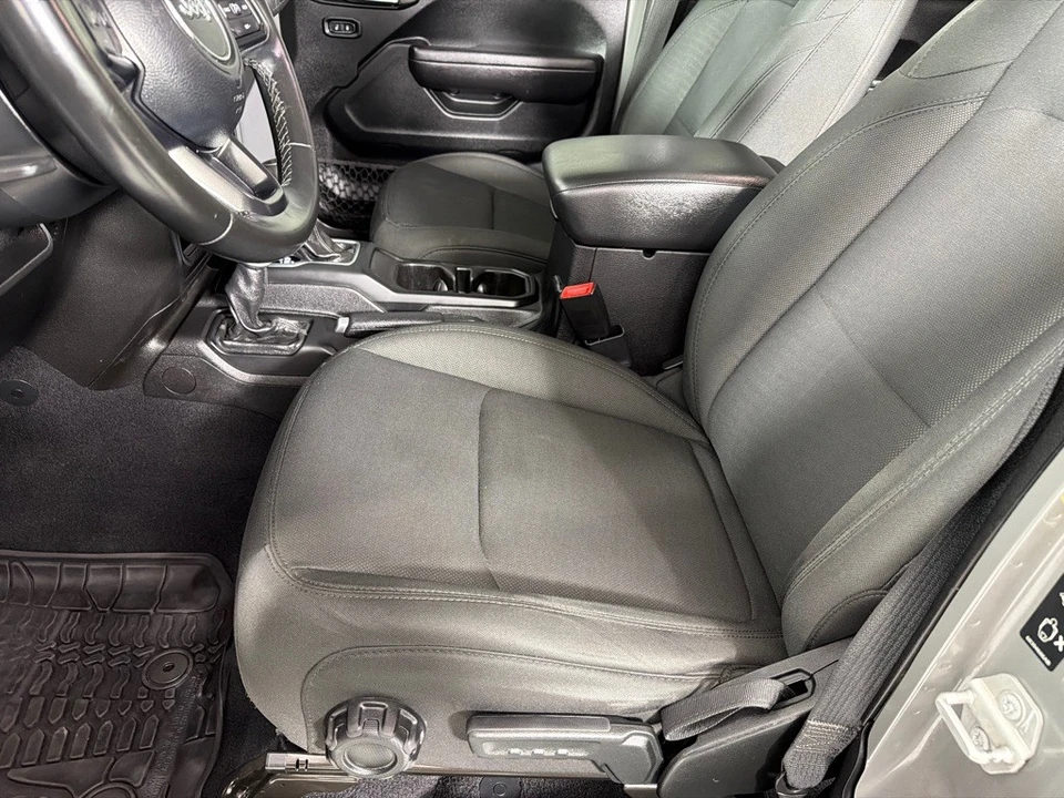 2020 Jeep JL Wrangler - Image 12 of 21
