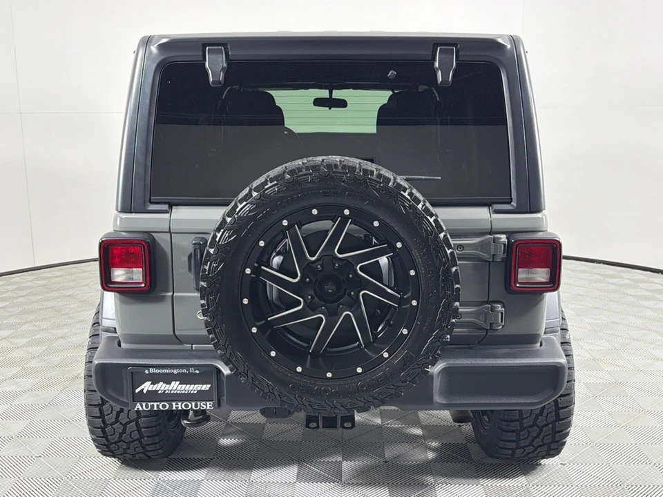 2020 Jeep JL Wrangler - Image 6 of 21