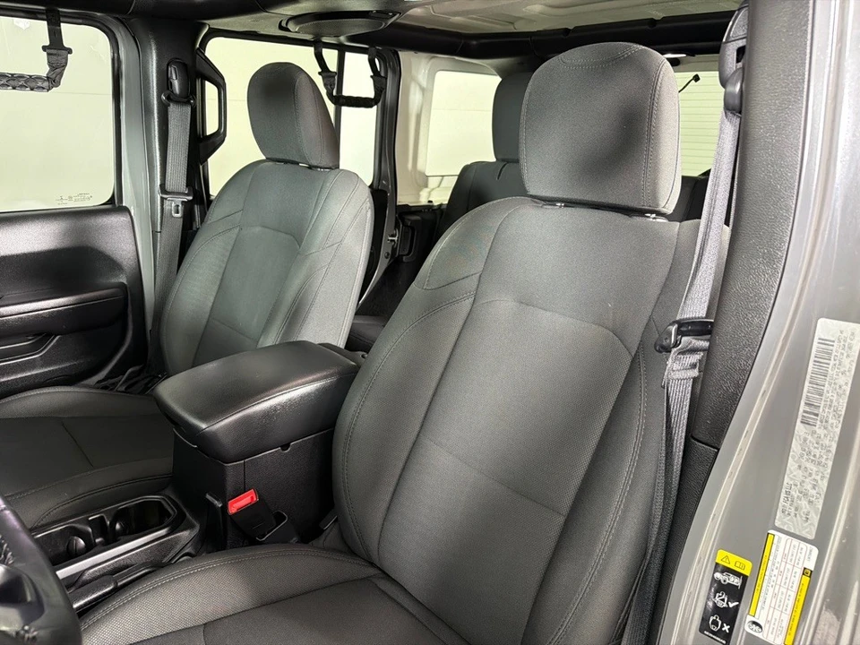 2020 Jeep JL Wrangler - Image 13 of 21