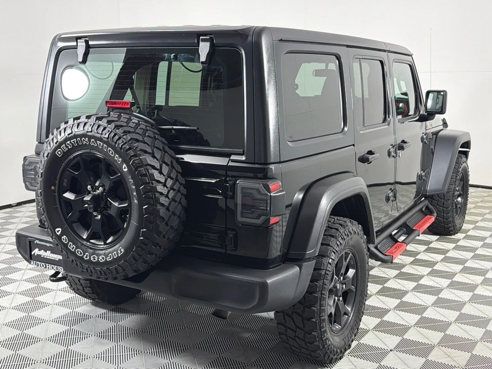 2020 Jeep JL Wrangler - Image 5 of 21
