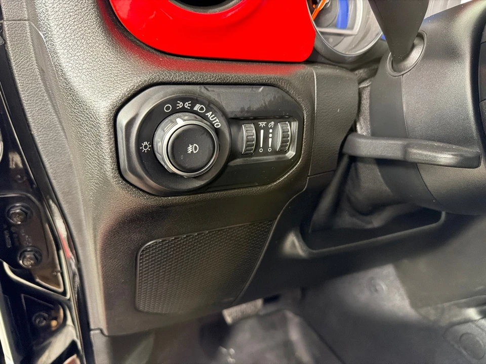 2020 Jeep JL Wrangler - Image 14 of 21