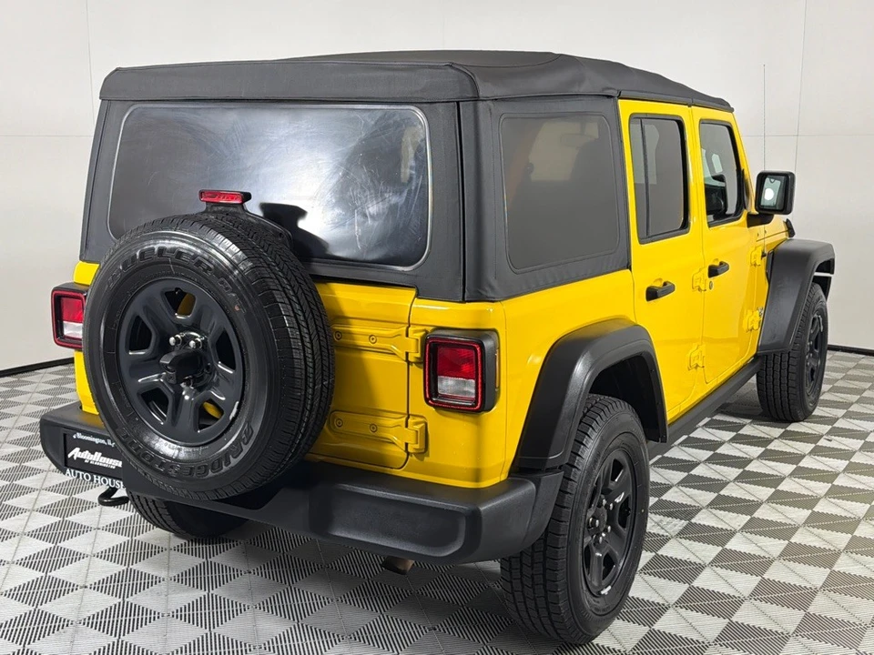 2020 Jeep JL Wrangler - Image 5 of 12