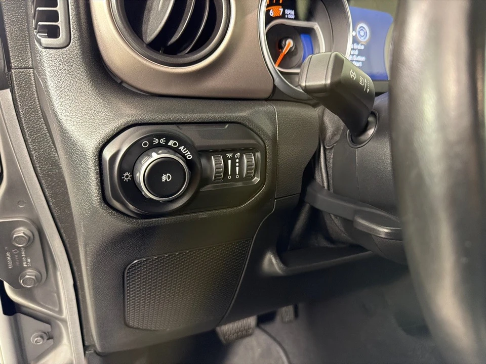 2020 Jeep JL Wrangler - Image 11 of 21