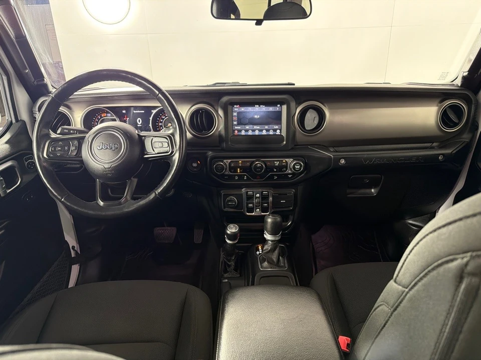 2020 Jeep JL Wrangler - Image 26 of 27