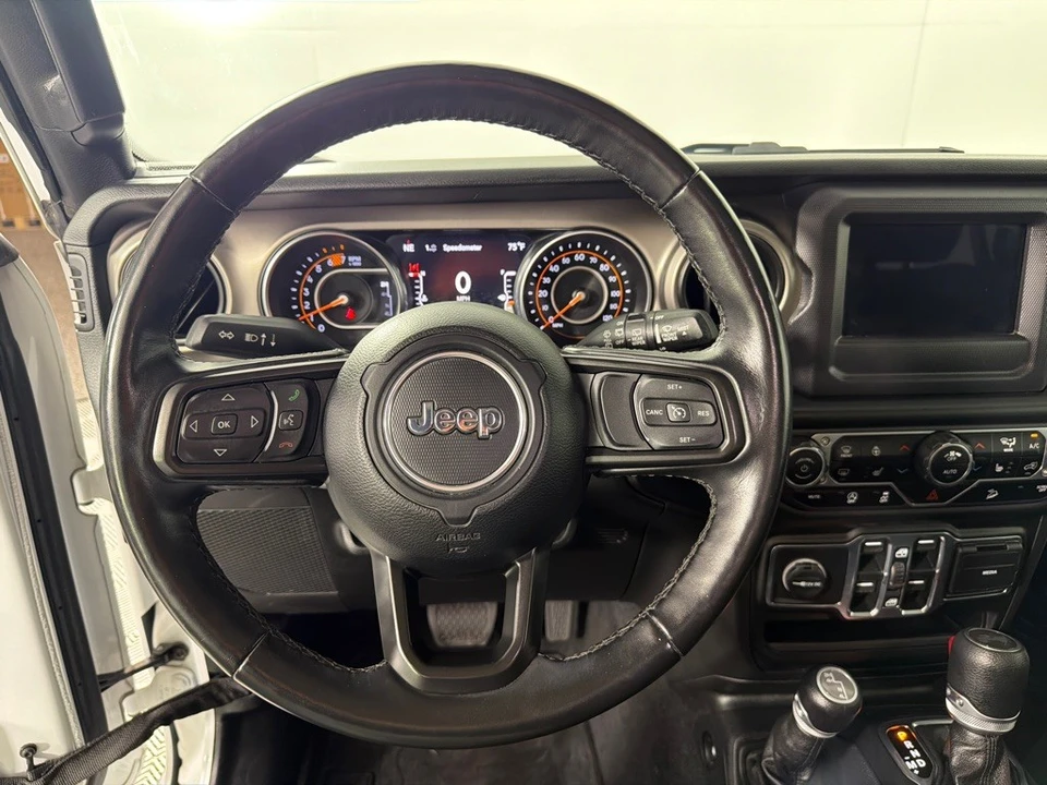 2020 Jeep JL Wrangler - Image 15 of 27