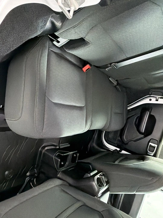 2020 Jeep JL Wrangler - Image 22 of 27