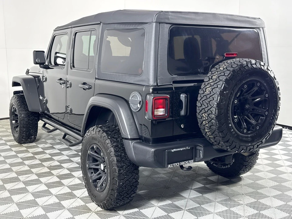 2020 Jeep JL Wrangler - Image 7 of 12