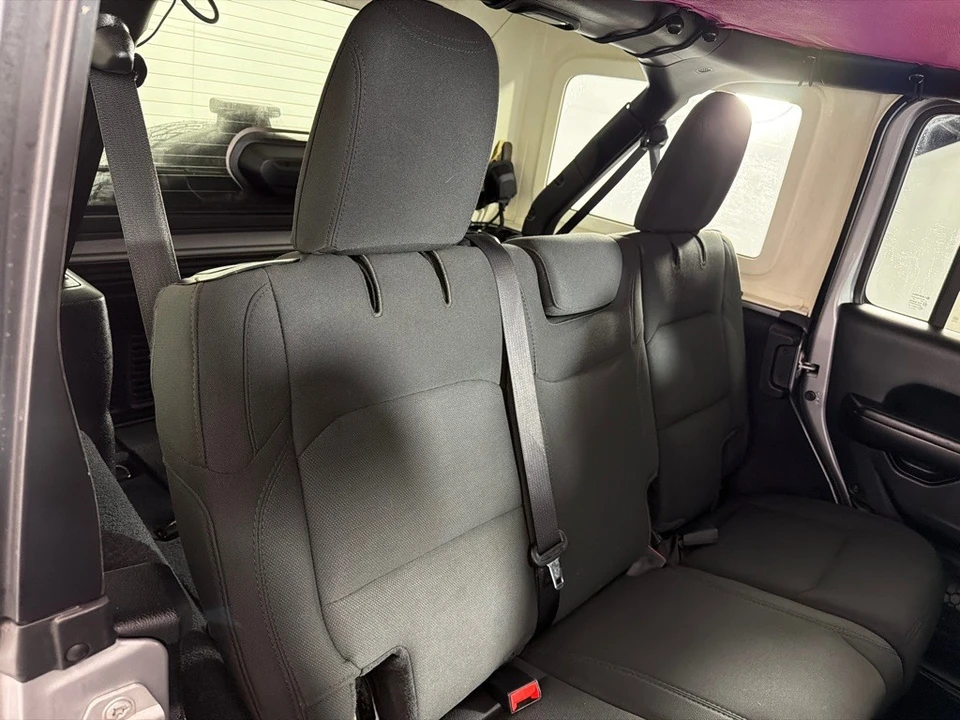 2020 Jeep JL Wrangler - Image 22 of 26
