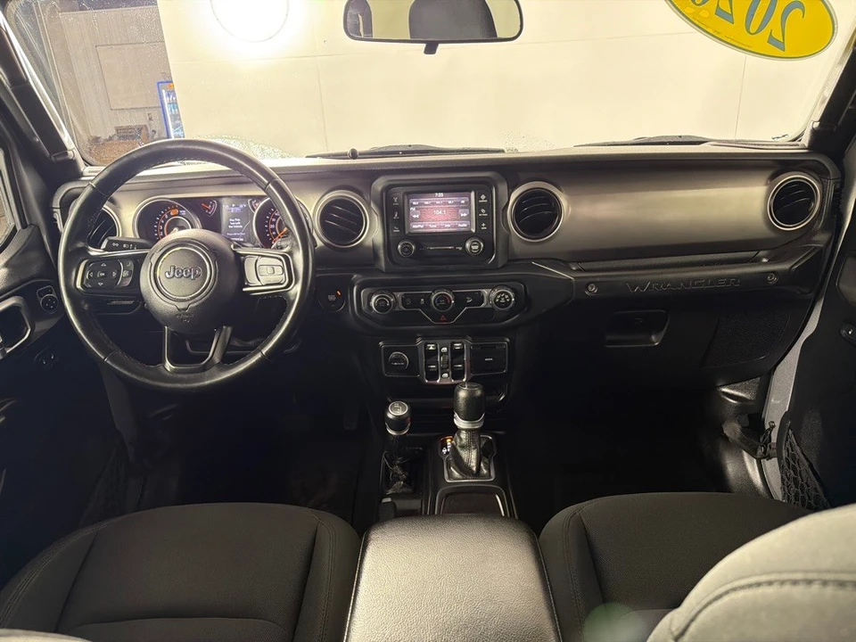 2020 Jeep JL Wrangler - Image 25 of 26