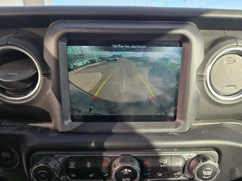 2020 Jeep JL Wrangler - Image 19 of 20