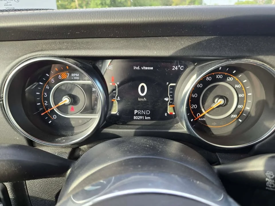 2020 Jeep JL Wrangler - Image 11 of 20