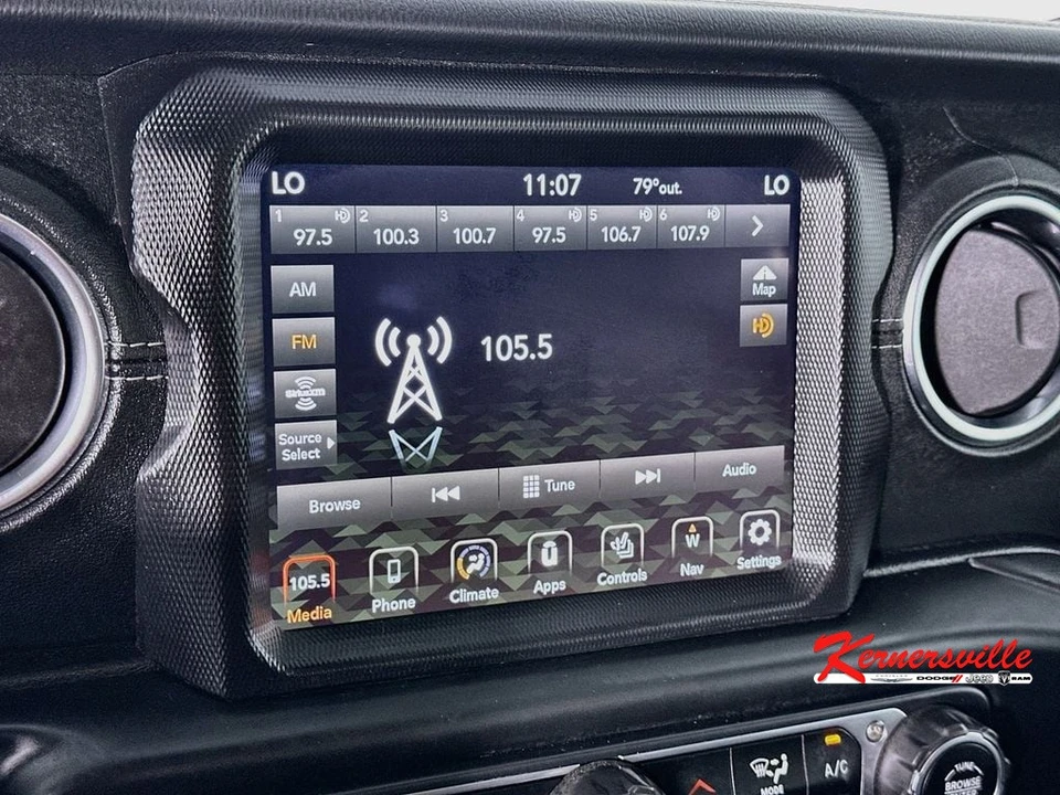 2020 Jeep JL Wrangler - Image 17 of 24