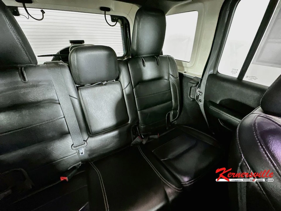 2020 Jeep JL Wrangler - Image 14 of 24