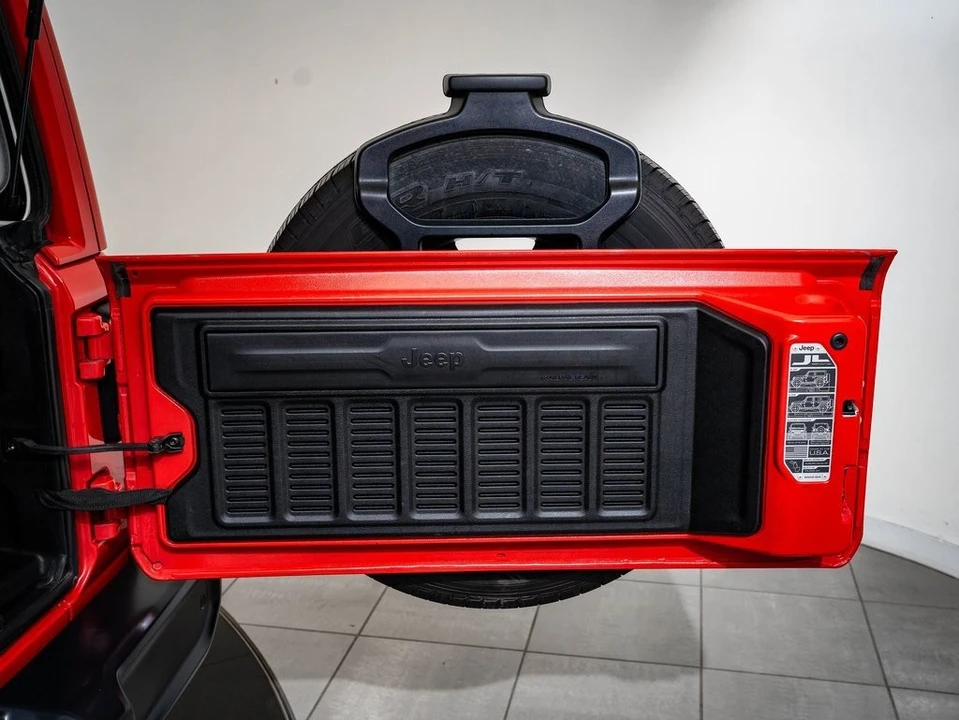 2020 Jeep JL Wrangler - Image 19 of 21