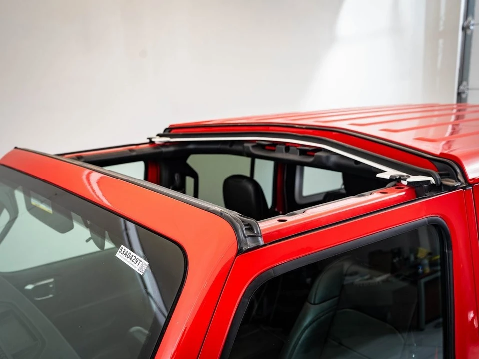2020 Jeep JL Wrangler - Image 14 of 21