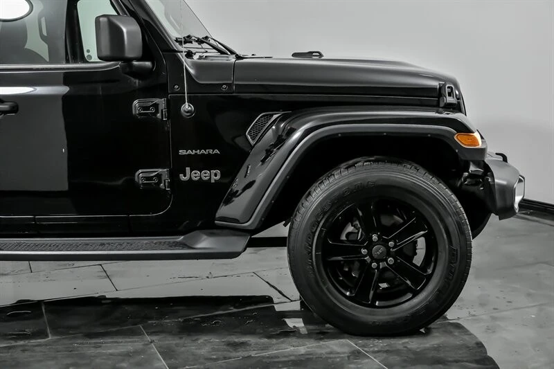2020 Jeep JL Wrangler - Image 14 of 21