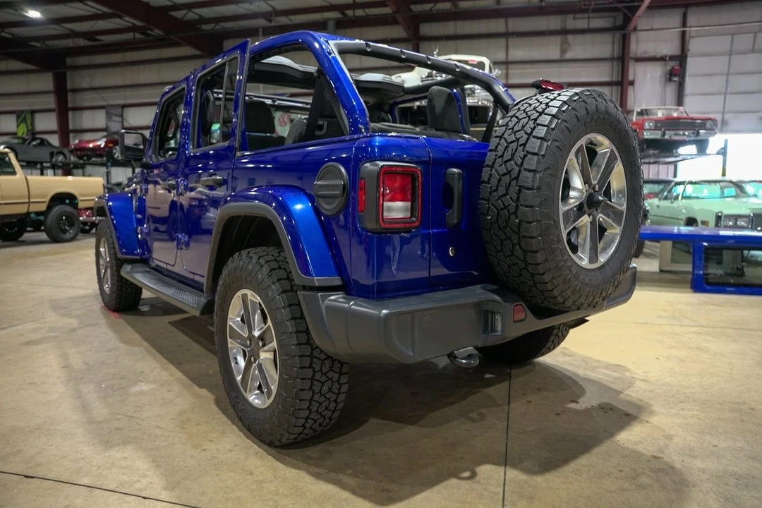2020 Jeep JL Wrangler - Image 6 of 12