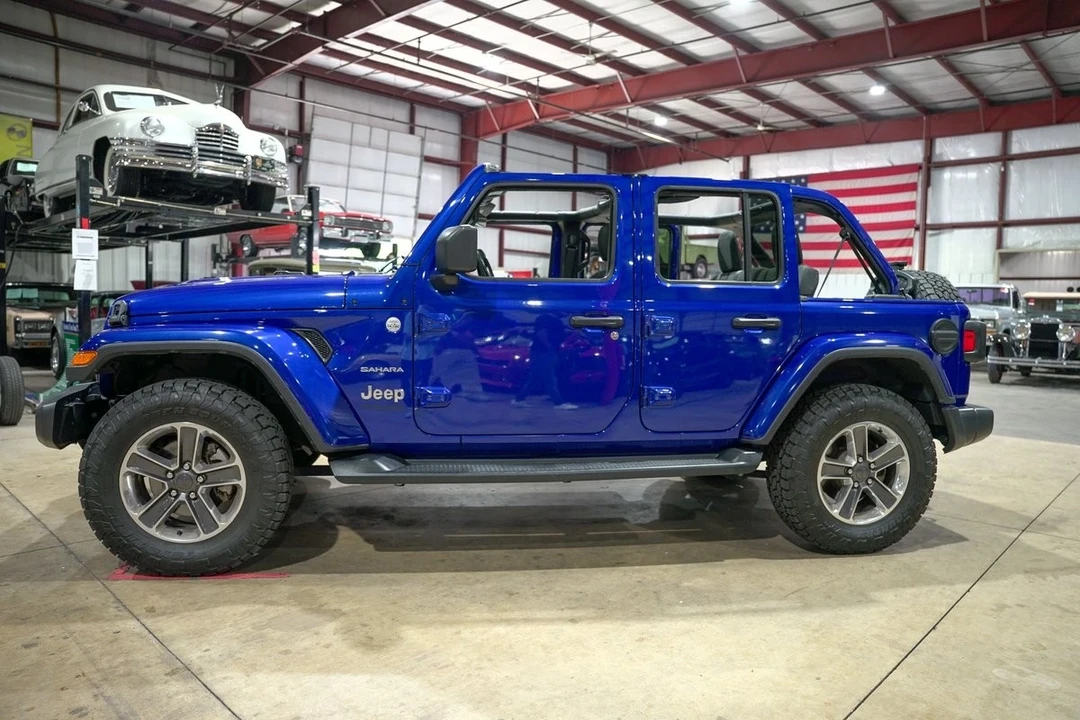2020 Jeep JL Wrangler - Image 4 of 12
