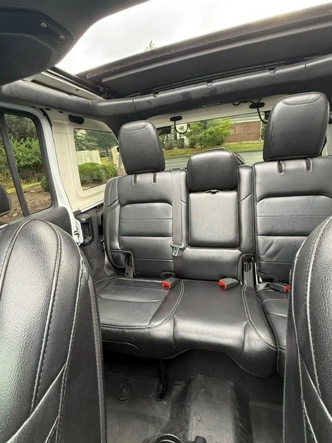 2020 Jeep JL Wrangler - Image 9 of 14
