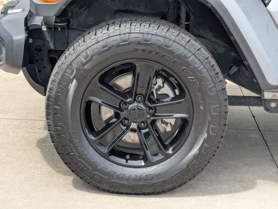2020 Jeep JL Wrangler - Image 11 of 12