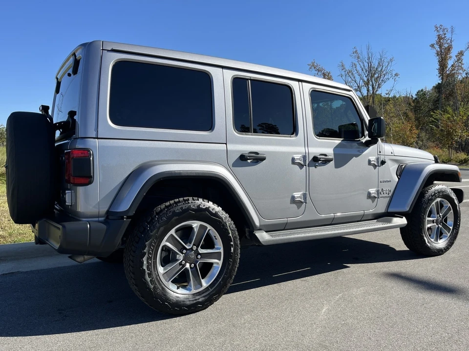 2020 Jeep JL Wrangler - Image 3 of 21